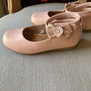Rachel Shoes ballet flats Toddler girl size 10. Ballet pink color.